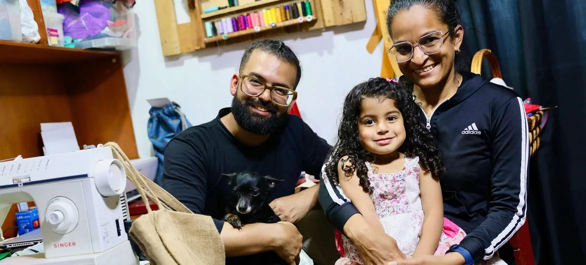 Carlos es uno de los miles de venezolanos a los que se ha concedido el estatuto regular en Ecuador.