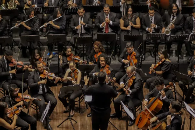 Fotografía histórica recuperada: «Unidos sin Fronteras» próximo Concierto de la Orquesta Binacional Dominico Venezolana en República Dominicana